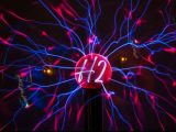 Clean hydrogen - Electric Plasma in glass sphere - H2