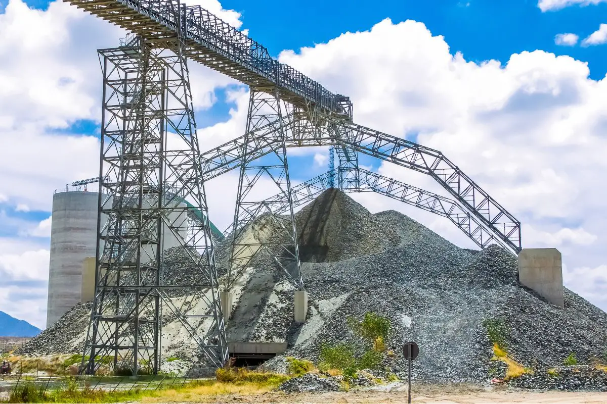 Hydrogen cars -Image of mining in South Africa