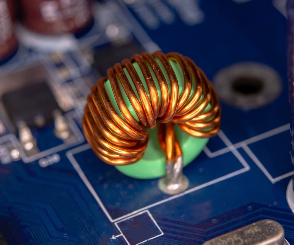 Electronic Components - inductors are wire coils