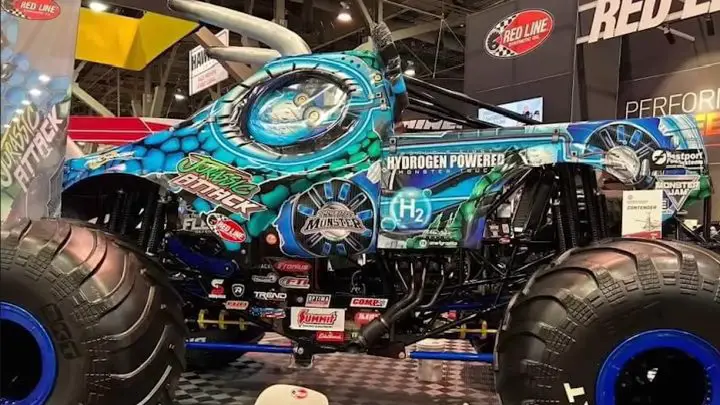 World’s first hydrogen monster truck is the “Jurassic Attack”