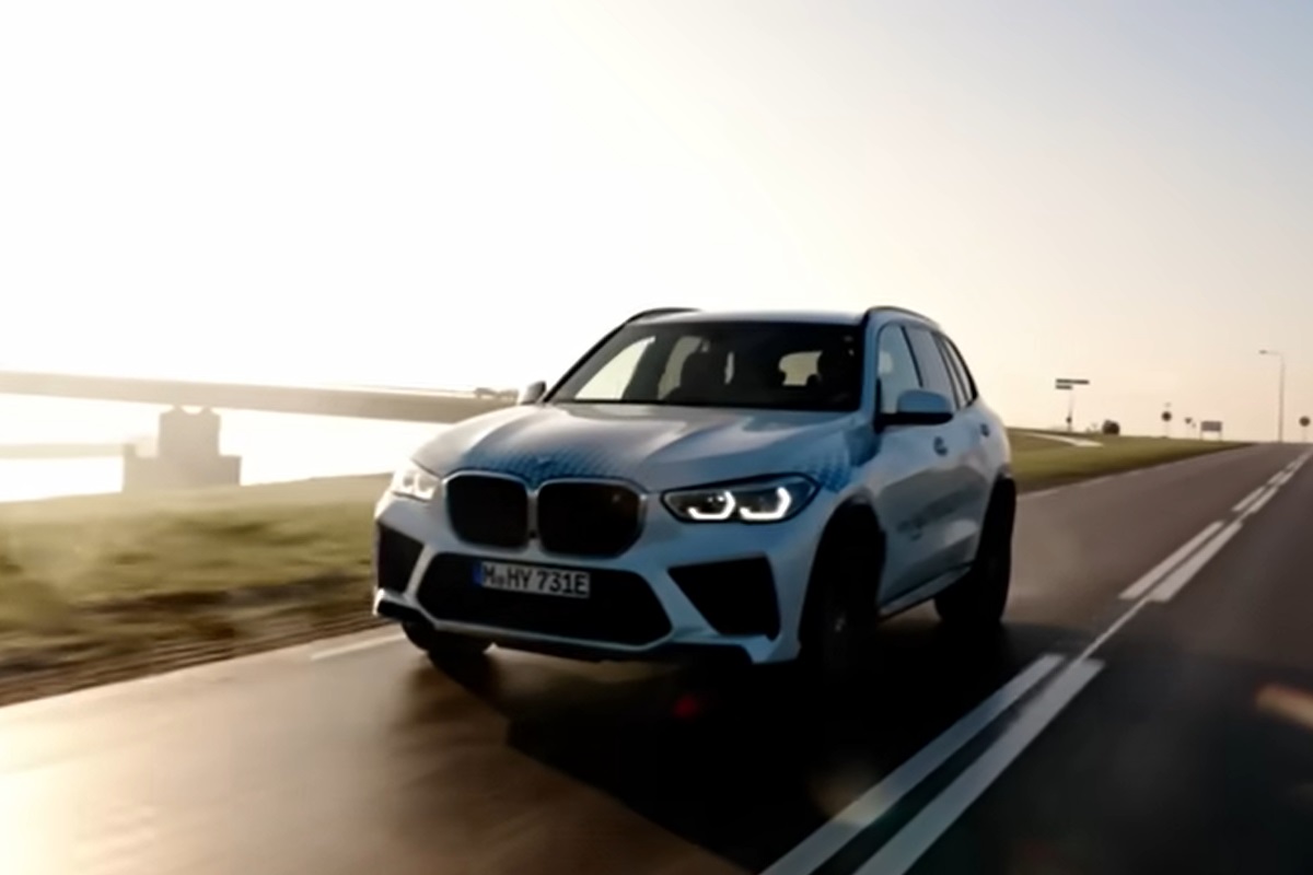 hydrogen vehicles - Launch of the BMW iX5 Hydrogen pilot fleet - Image Source - BMW Group YouTube