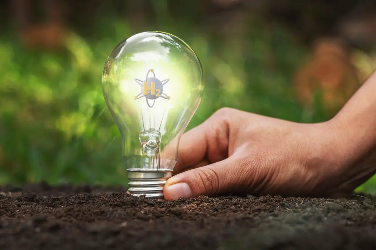 Geologic hydrogen - lightbulb on ground