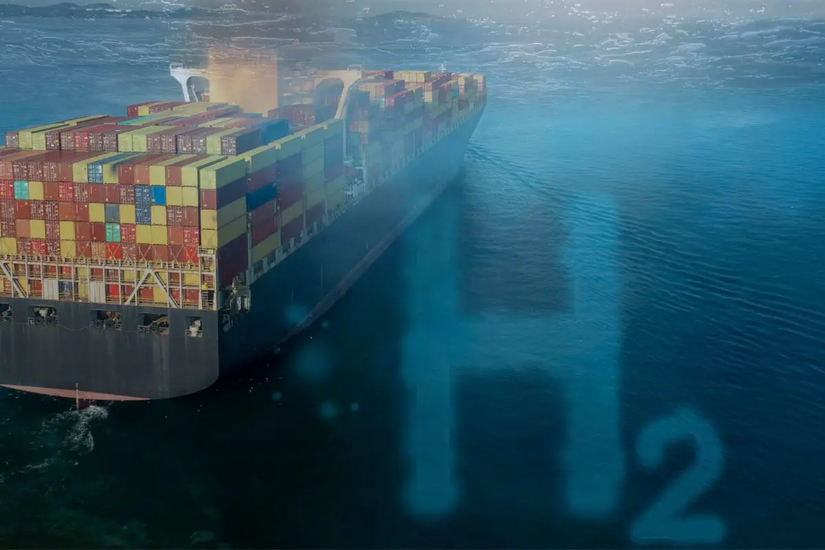 Hydrogen fuel cargo ship - H2 b and boat
