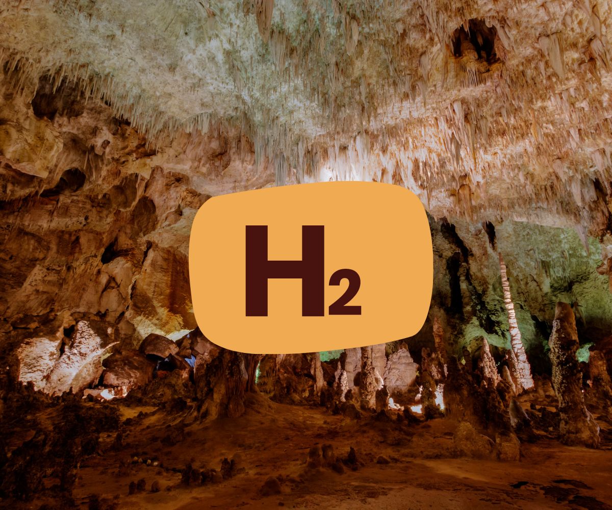 hydrogen stored in salt caverns
