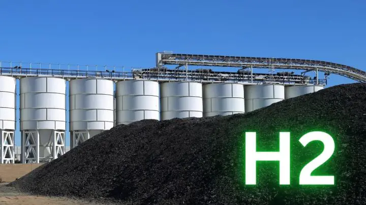 Revolutionary green hydrogen system helps clean up asphalt production