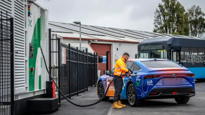 New Zealand gets its first green hydrogen fast refueling station