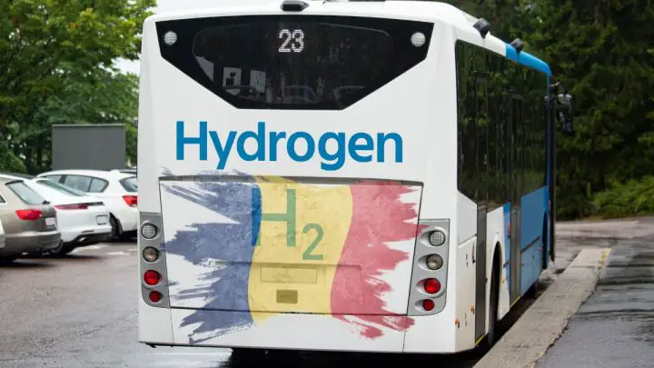 JIVE projects CEE hydrogen bus roadshow moves on to third run