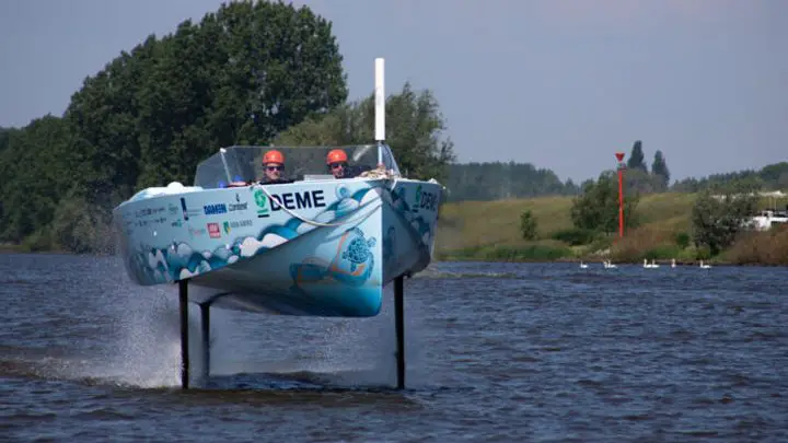 TU Delft’s Hydrogen Boat Makes History