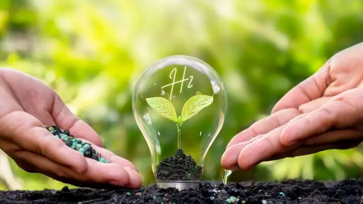 How is hydrogen fuel already being used in the mainstream?