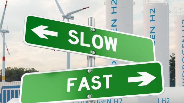 Hydrogen fuel technology is falling years behind, says Ballard