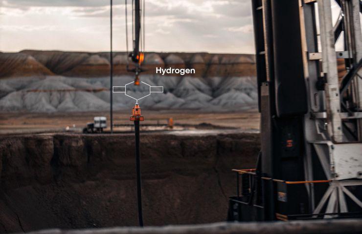 HyTerra Strikes Natural Hydrogen in Kansas at 96.1%: Is Geologic H2 the Game-Changer?