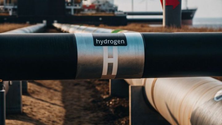 Equinor-Centrica Strike £20 Billion Gas Deal with Hydrogen Transition Clause
