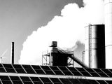 Molins has received approval to use green hydrogen at its Sant Vicenç dels Horts plant, replacing petcoke in cement kiln combustion. This pioneering move in Spain’s industrial decarbonization could reduce CO₂ emissions by 3,600 tonnes yearly.