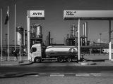 Motor Oil Hellas launches Greece’s first public hydrogen station, with EU backing and support from Metacon, Coral Gas, and Wien Energie. The move signals Greece’s entry into serious hydrogen infrastructure.