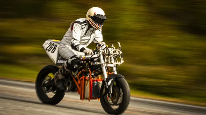 Hydrogen Fuel Cells Hit the Road: MIT Builds 300bhp Zero-Emission Motorcycle
