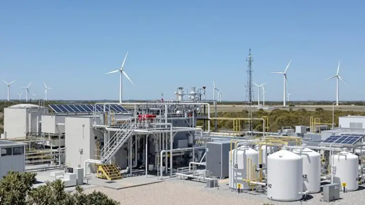 Australia Bets Big on Green Hydrogen: Orica’s $432M Electrolysis Play