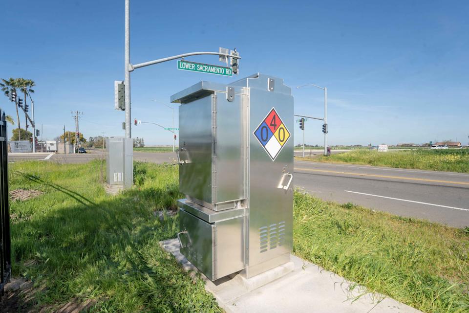 Hydrogen Fuel Cells Deliver Five-Day Zero-Emission Backup for California Intersections