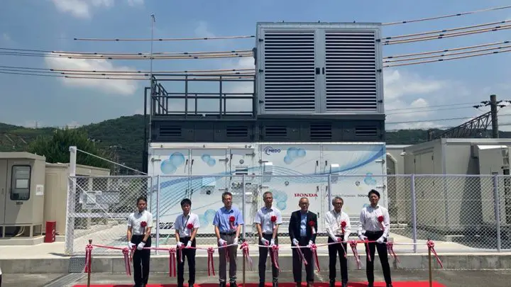 Honda’s Stationary Hydrogen Fuel Cell Project Powers Up in Japan