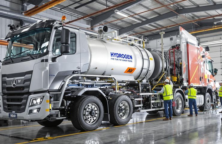Hydrogen Infrastructure Powers Diesel Fleet Retrofits for Zero-Emission Transport Hydrogen Infrastructure Powers Diesel Fleet Retrofits for Zero-Emission Transport