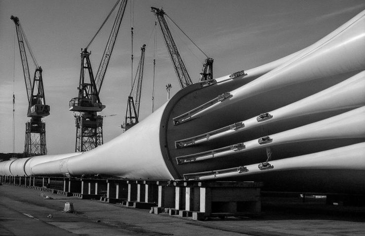 EU Needs €6.4bn Investment in Ports and Vessels to Boost Offshore Hydrogen Production EU Needs €6.4bn Investment in Ports and Vessels to Boost Offshore Hydrogen Production