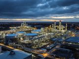 Nucera’s Q3 sales plunged 22% to €184 m, order backlog halved to €700 m, yet it stuck by its 2024/25 guidance, citing delays not cancellations.