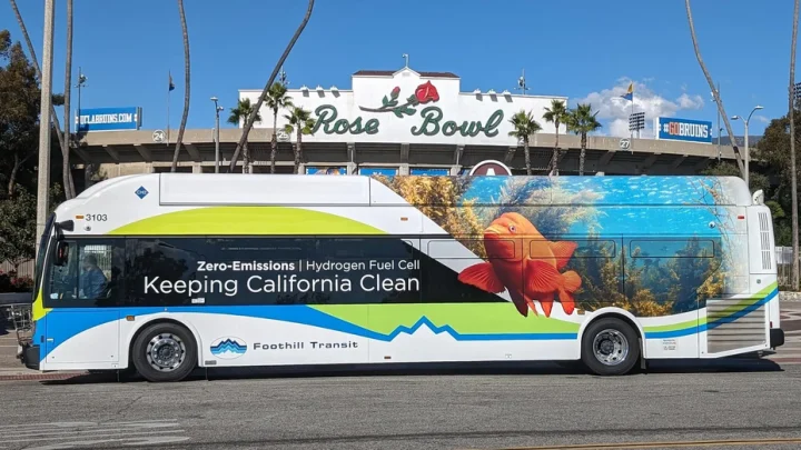 Hydrogen Fuel Cell Buses Propel Pasadena’s Zero-Emission Transit Revolution