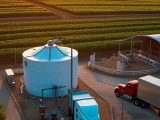 Utility Global and Maas Energy Works are converting dairy biogas into carbon-negative hydrogen in California, aiming to fuel heavy-duty trucks and advance the state’s zero-emission goals.