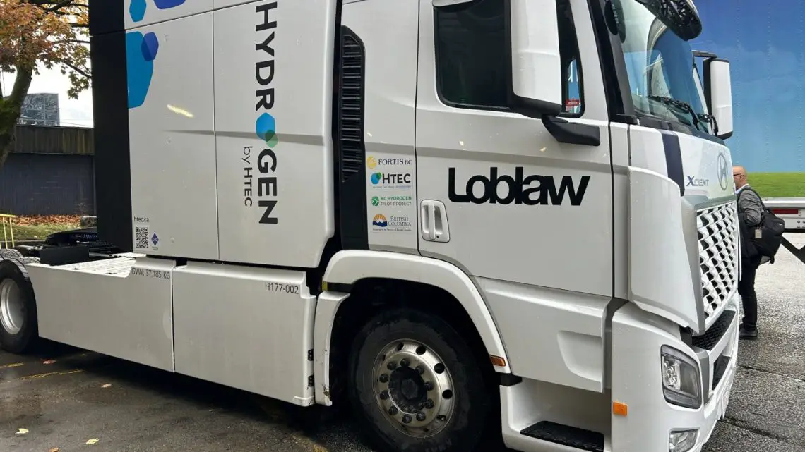 Hydrogen-Powered Truck Demonstration Drives BC’s Clean Transport Revolution