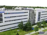 Panasonic powers its Munich office with 100% renewable energy using PV-driven hydrogen fuel cells and AI EMS—no batteries required.