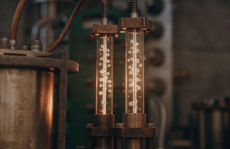 McGill researchers double efficiency with HMF-driven electrolysis