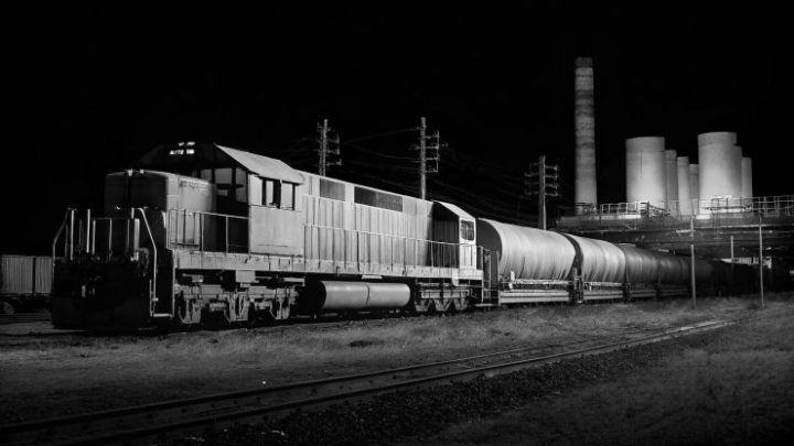 Green Hydrogen Locomotive Revolution: India’s 3,100 HP Fuel Cell Hybrid Engine Leads the Charge