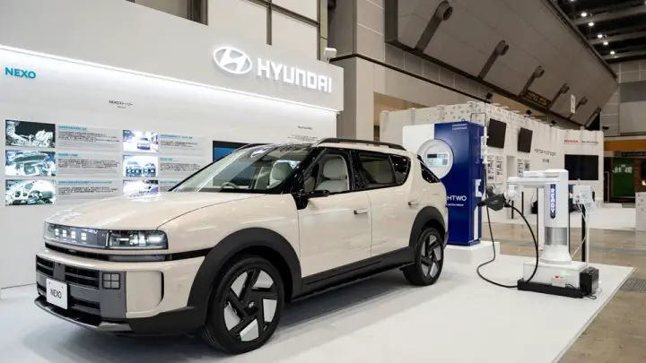 Hydrogen Fuel Cells: Hyundai Debuts HTWO Platform in Japan