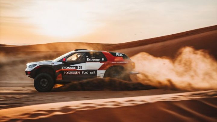Hydrogen Fuel Cells in Off-Road Racing: Debut of FIA Extreme H World Cup in Saudi Arabia