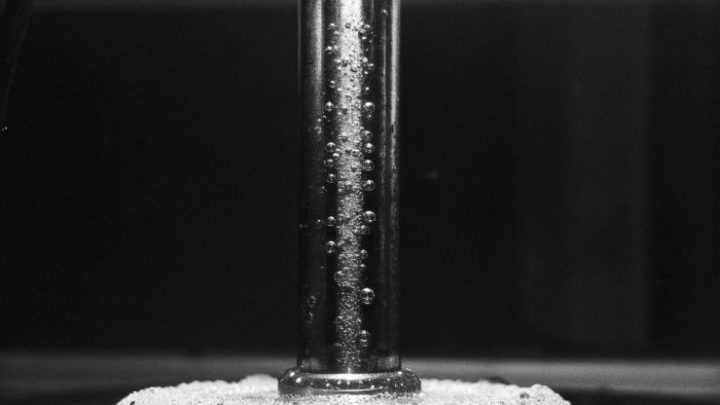 Innovative Stainless Steel Boosts Green Hydrogen Production